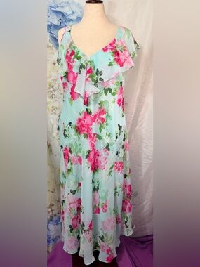 Signature by Robbie Bee Mint Floral Midi Dress w/Pink Roses Asymmetrical Ruffles